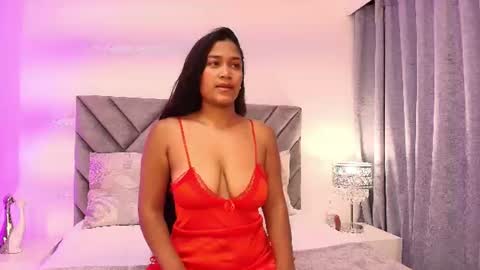 luna_queen7 online show from July 23, 11:19 am