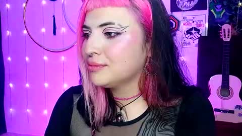 Snapshot of luna_ray420 chatting on February 19, 5:16 am MISS LUNA  online show from February 19, 5:16 am