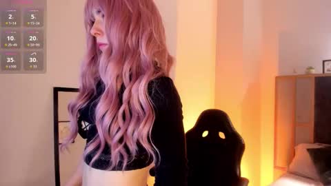 Luna online show from December 22, 2:13 pm