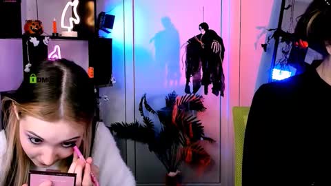 Luna online show from November 1, 8:19 pm