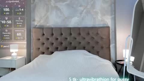 Luna online show from March 6, 11:42 am