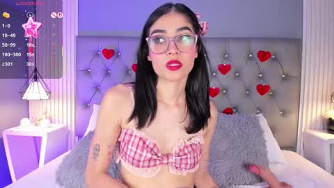 Luna  online show from February 16, 5:22 pm