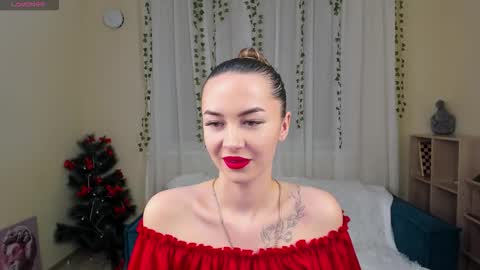 lunadairy1_ online show from January 9, 12:22 pm