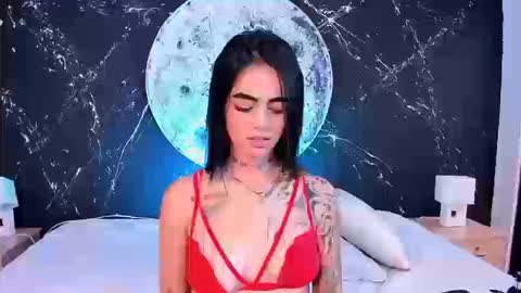 Snapshot of lunaevans01 chatting on September 19, 9:07 pm Luna  online show from September 19, 9:07 pm