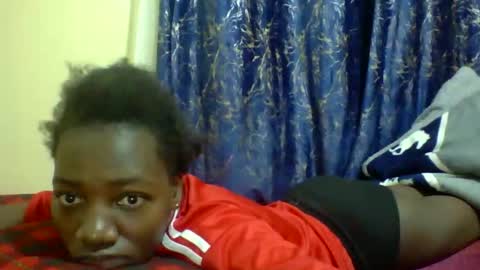 lunah_kitty online show from May 1, 3:44 am