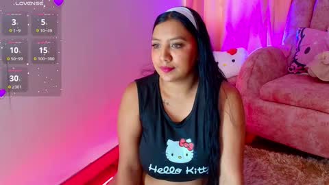 Snapshot of lunaira_deep chatting on October 22, 8:10 pm Scarleet online show from October 22, 8:10 pm