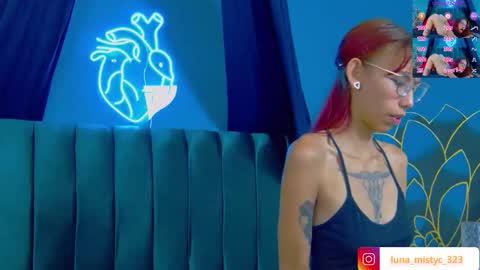 Luna online show from December 4, 9:25 pm