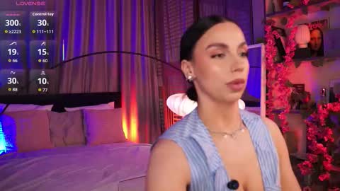 Luna  next streams Mon Fri Sat Sun 8pm-5am gmt0 online show from October 26, 8:52 pm