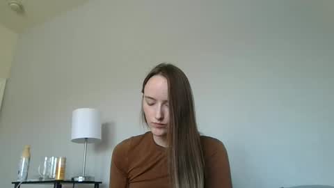 Snapshot of lunapixie2020 chatting on September 19, 10:13 pm lunapixie2020 online show from September 19, 10:13 pm