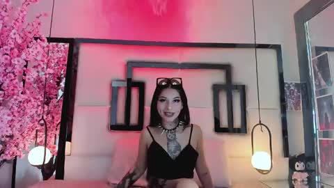   online show from May 15, 5:16 am