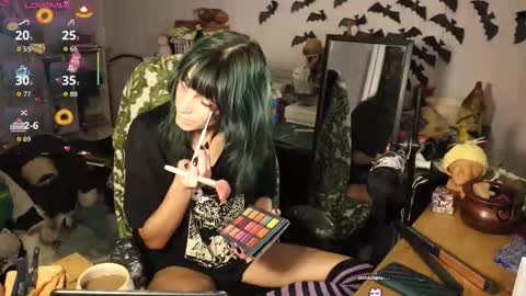 ..LunaSparkles. online show from January 17, 6:23 am