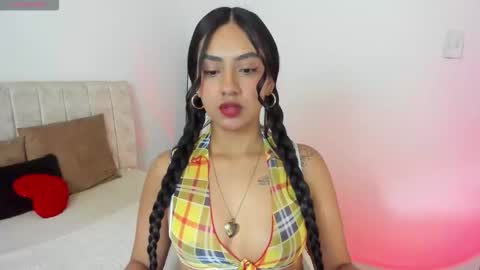 lunnasweet1 online show from November 2, 4:01 am