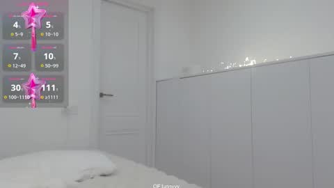 Adele  online USA time 11pm - 4am online show from March 21, 8:19 am