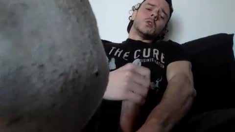 Lupine online show from February 5, 9:25 am