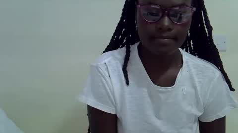sweet girl online show from February 11, 11:44 pm