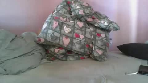 luppoloo online show from November 1, 10:36 am