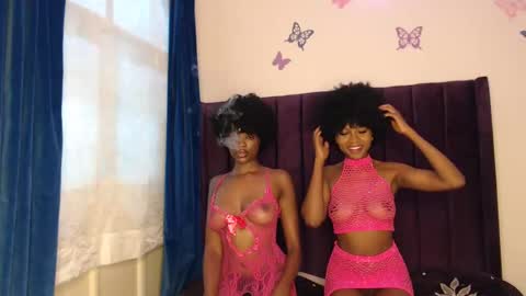 Karly    follow for next broadcast updates kisses online show from February 16, 6:32 pm