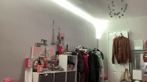 luvkoko online show from November 11, 8:16 am