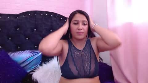 Lux online show from May 1, 8:58 pm
