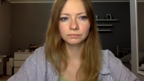 Millie online show from February 26, 10:13 pm