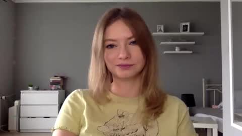 Millie online show from November 2, 8:03 am