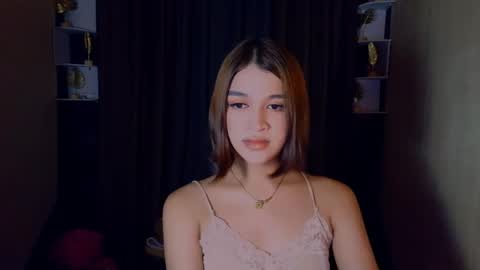 queen lux online show from May 7, 4:13 pm