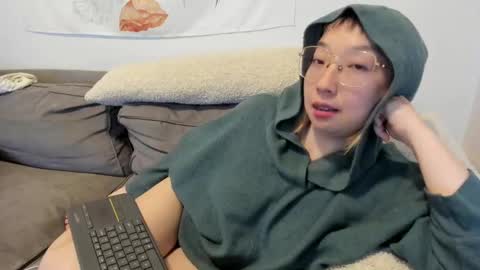 LuxGray online show from March 5, 3:08 am