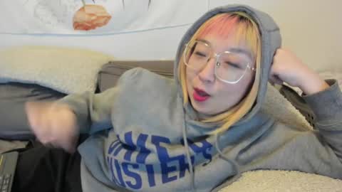 LuxGray online show from December 17, 11:27 pm