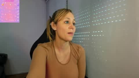 LUXIANA SEXY online show from March 24, 5:41 pm