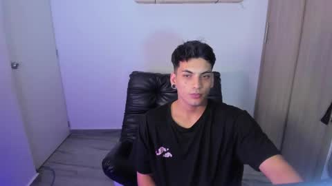 luxrx online show from May 28, 8:18 pm