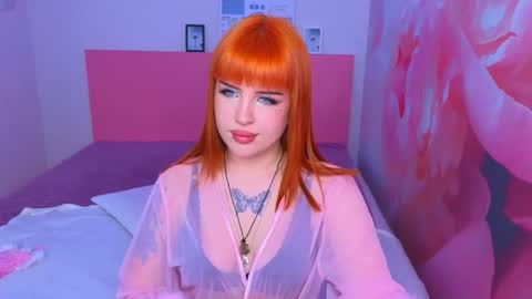 LuxSiren online show from April 11, 7:45 am