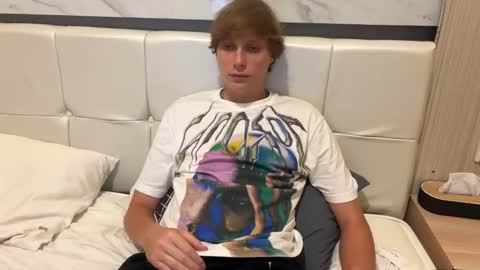 bobby online show from February 12, 1:31 am