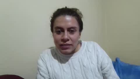 Luxury Doll 01  Mueca de Lujo online show from April 8, 9:51 pm