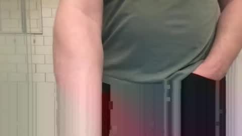 lvguynextdoor440656 online show from April 15, 2:26 am