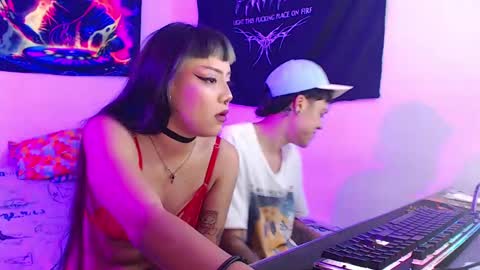 Lya and patrick online show from December 15, 10:15 pm