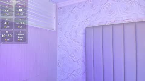 LYA DUBOIS  online show from February 11, 11:08 pm