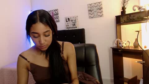 lyam_ebony online show from February 14, 3:20 am