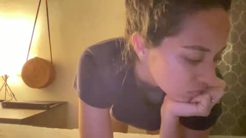 Olivia online show from April 3, 2:07 am