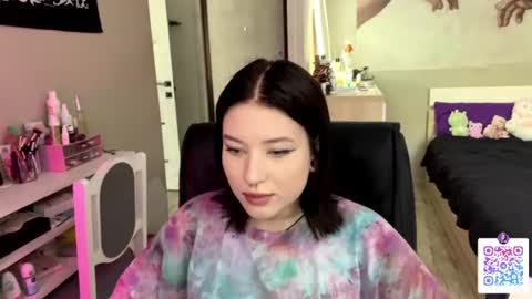 Alisha online show from July 25, 9:18 am