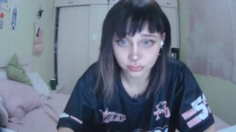 Kira online show from October 6, 11:06 am
