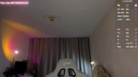 lynne_dawson online show from February 17, 4:39 pm