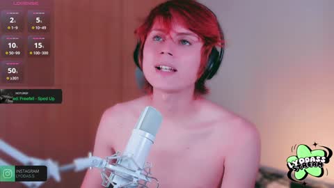 Lyodass online show from February 3, 10:54 pm