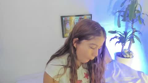 Mila online show from November 10, 4:10 pm