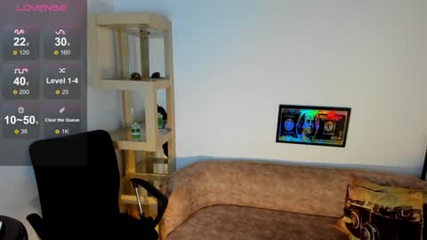 Mila online show from January 27, 2:13 pm