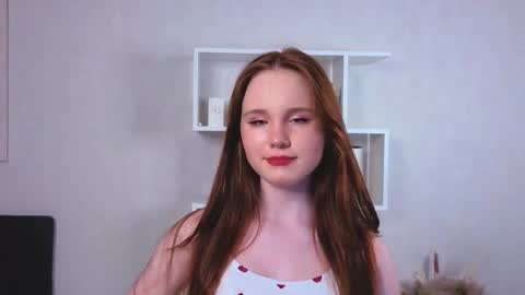 Holly online show from March 5, 12:03 pm