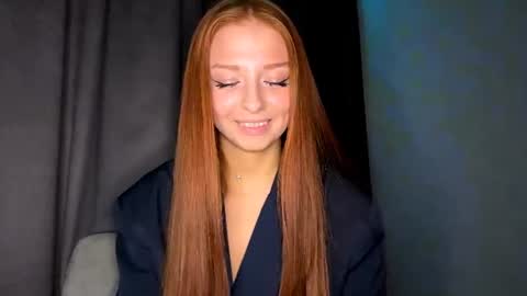 Nicole online show from July 6, 10:33 pm