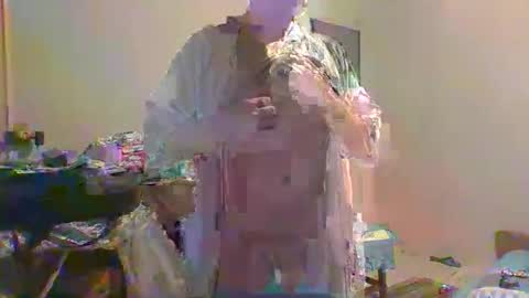 MACHOLIVRE online show from March 16, 7:23 am