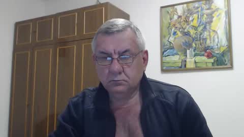 Macho online show from March 18, 7:53 pm