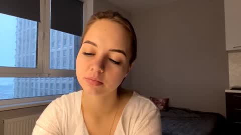 Alice online show from January 9, 12:44 pm