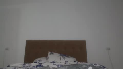 Snapshot of madamindigo chatting on January 3, 4:00 am YourMadamIndigo online show from January 3, 4:00 am